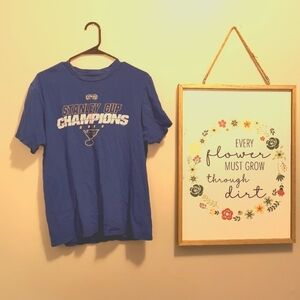 Blue white yellow St Louis Blues Stanley Cup Champions short sleeve shirt Mens M
